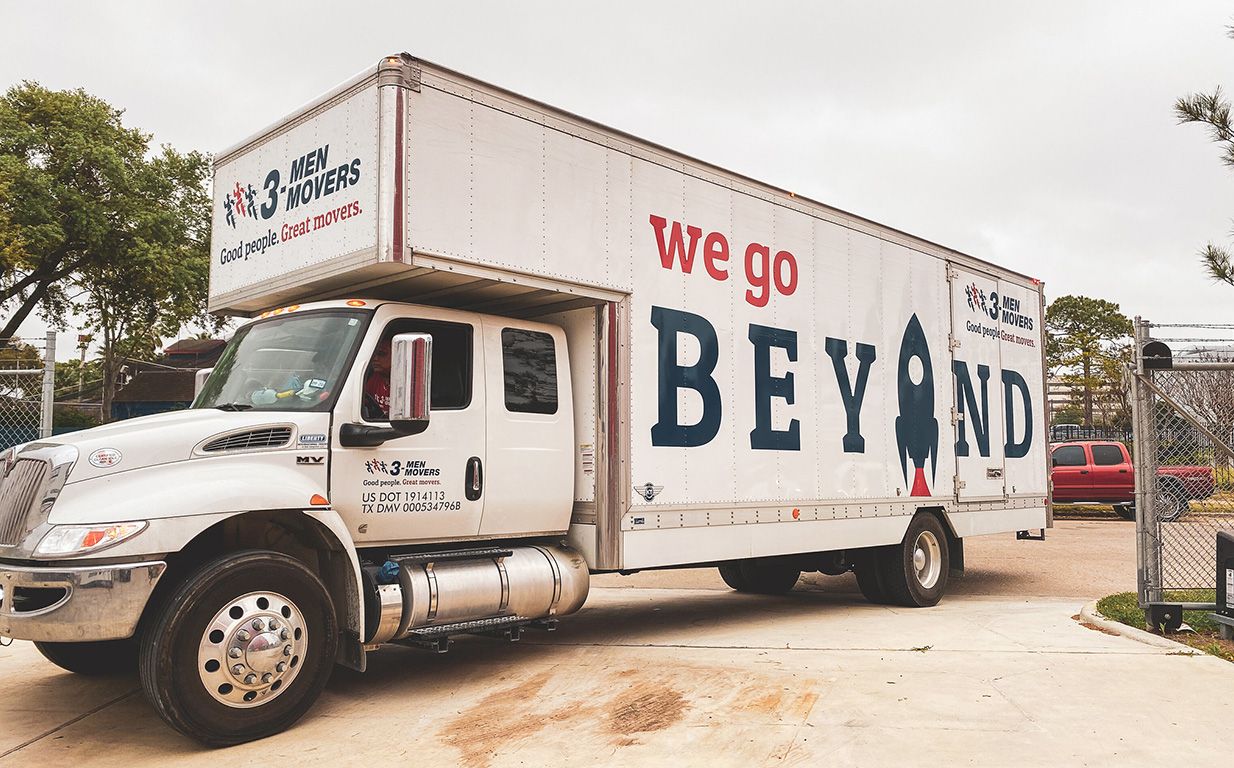 6 Reasons to Run Fast and Far From the Cheapest Houston Movers